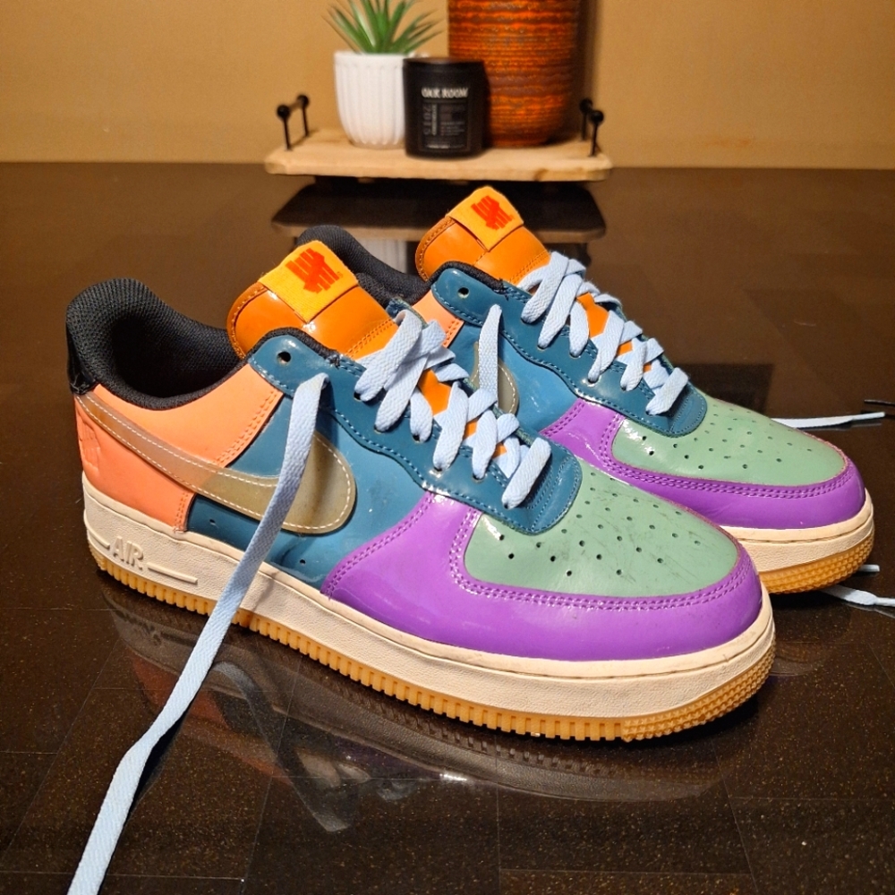 Nike Air Force 1 'Undefeafed' "5 Strikes" Size 9.5